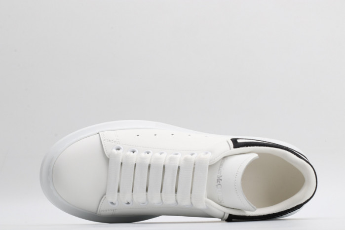 MQ Sneakers