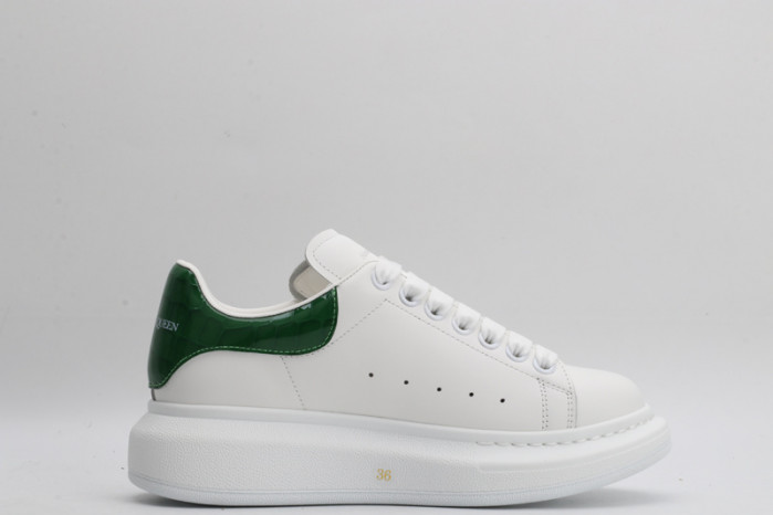 MQ Sneakers