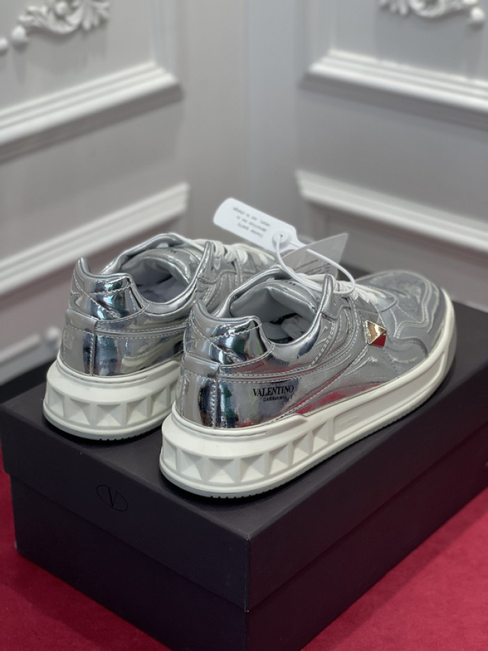 Valnetin0 One Stud Low-Top