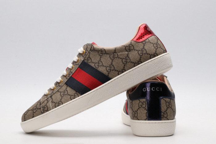 Gu66 Ace Embroidered Low-Top Sneaker