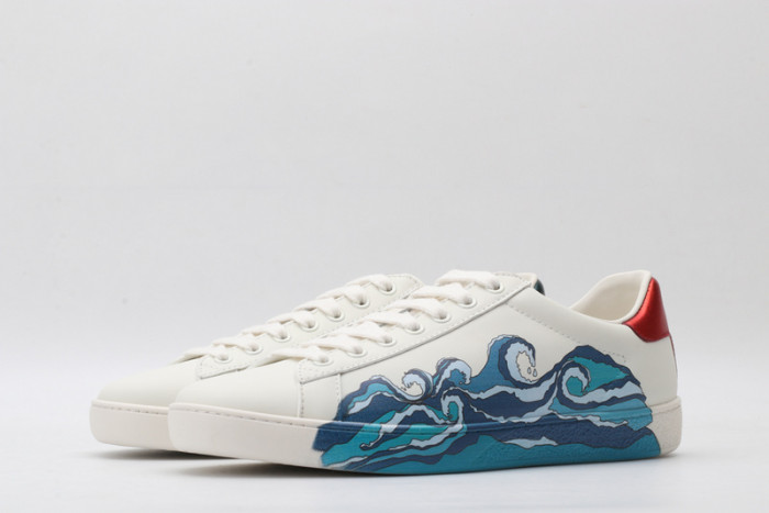 Gu66 Ace Embroidered Low-Top Sneaker