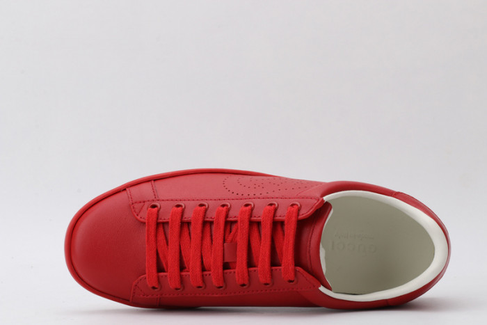 Gu66 Ace Embroidered Low-Top Sneaker