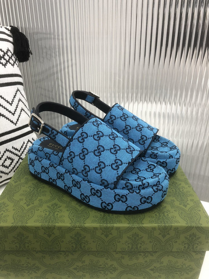 Gu66 SLIPPERS
