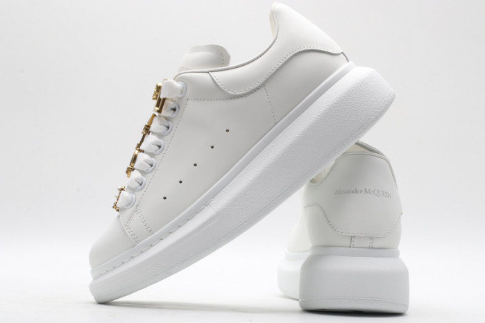 MQ Sneakers
