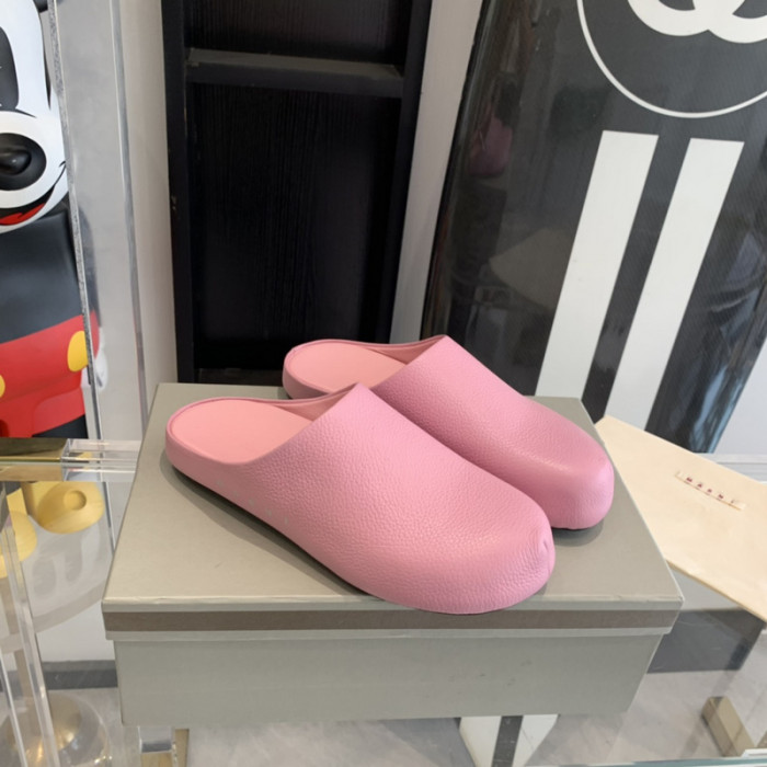 Marni Fur slides