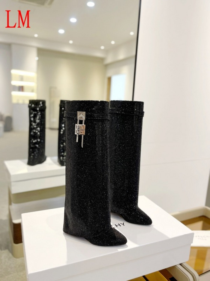 G1VENCHY BOOTS