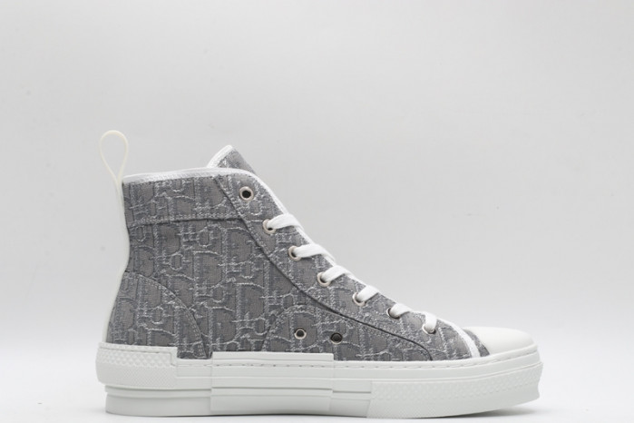 D10R B23 Oblique High Top Sneaker