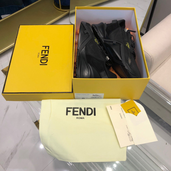 FEND1 SNEAKER