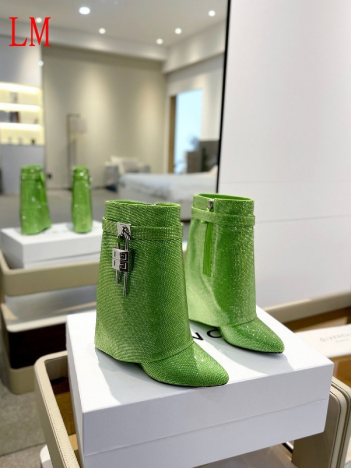 G1VENCHY BOOTS