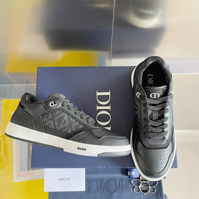 D10R B27 Sneaker