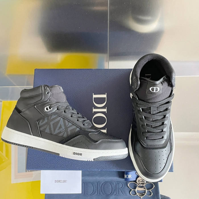 D10R B27 Sneaker
