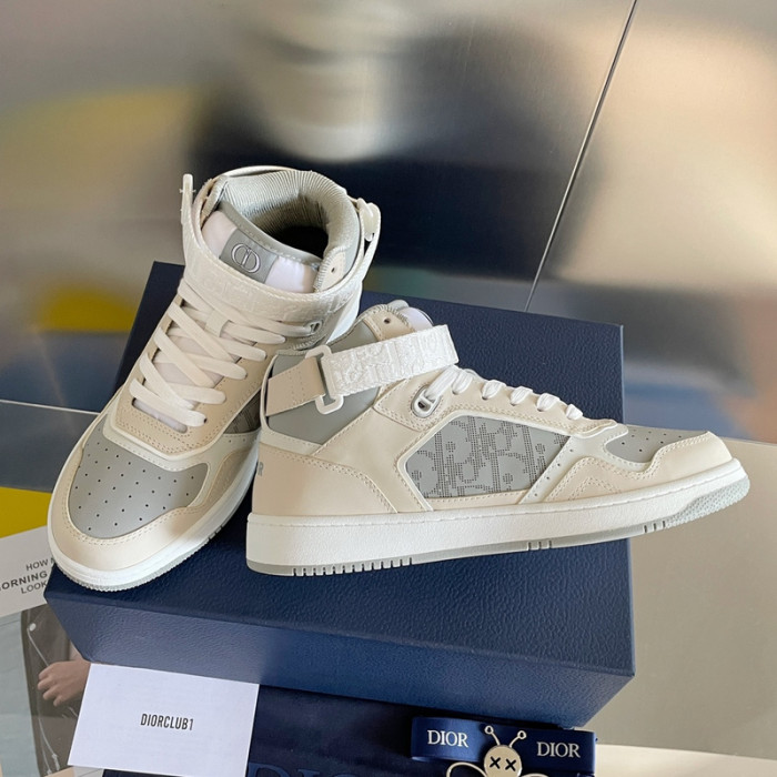 D10R B27 Sneaker