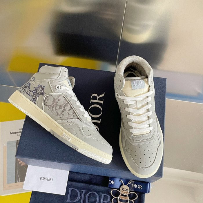 D10R B27 Sneaker