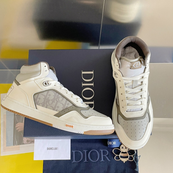 D10R B27 Sneaker