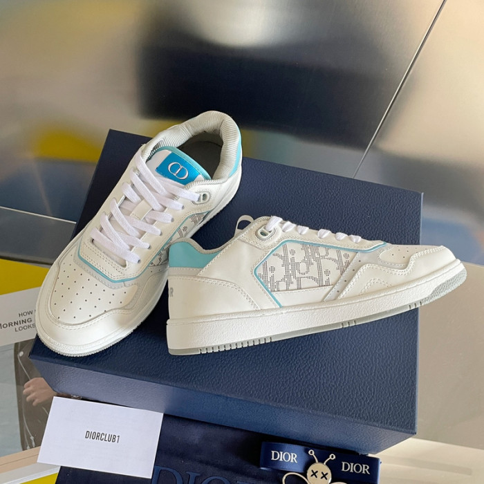 D10R B27 Sneaker