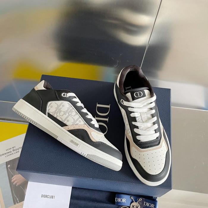D10R B27 Sneaker