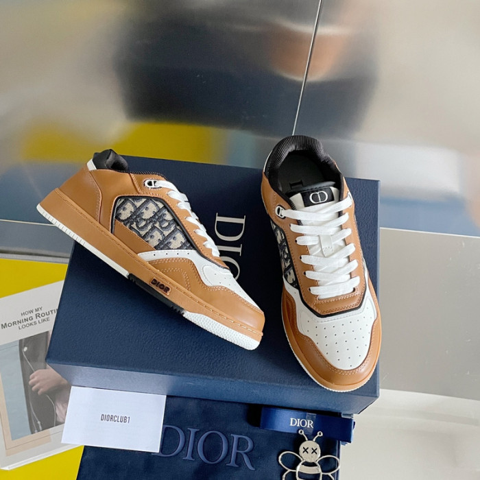 D10R B27 Sneaker