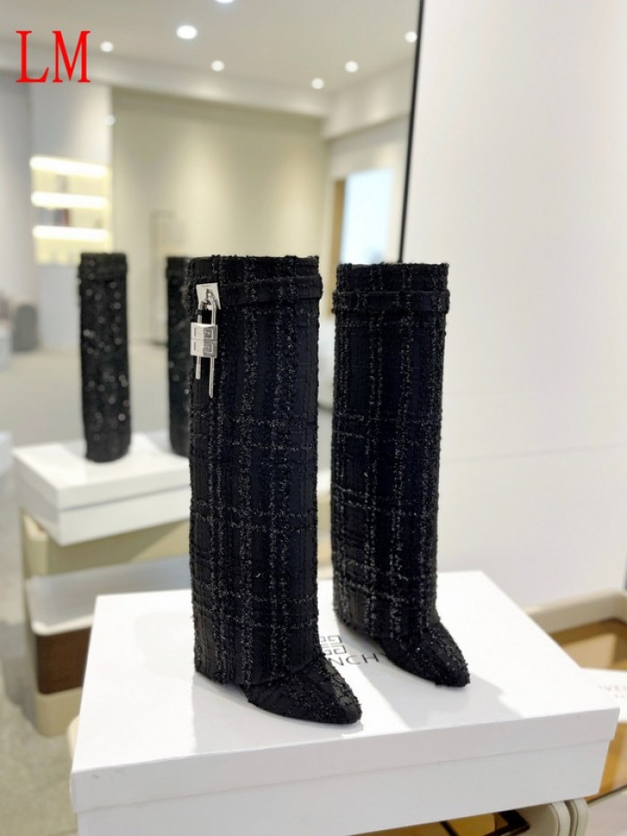 G1VENCHY BOOTS