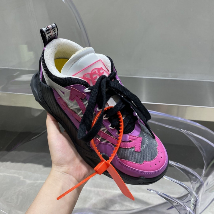 OFW C/O ODSY-1000 SNEAKER