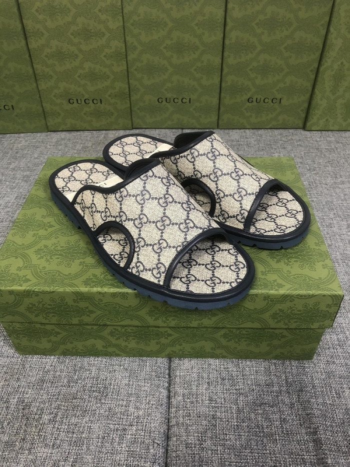 Gu66 SLIPPERS