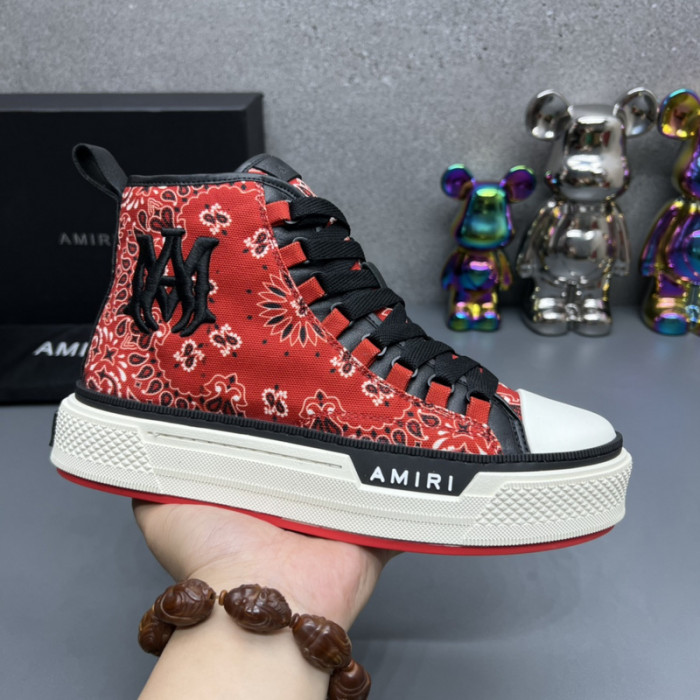 AM1R1 Skel high top