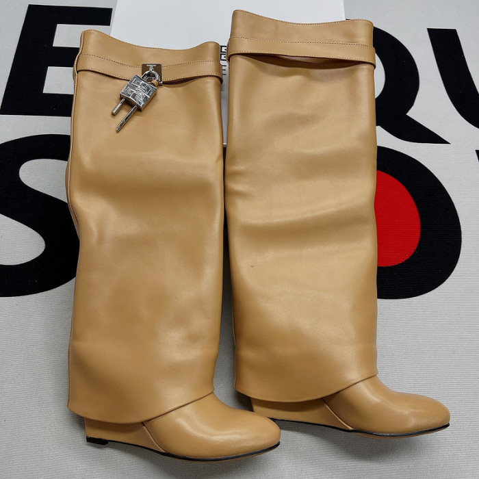 G1VENCHY BOOTS