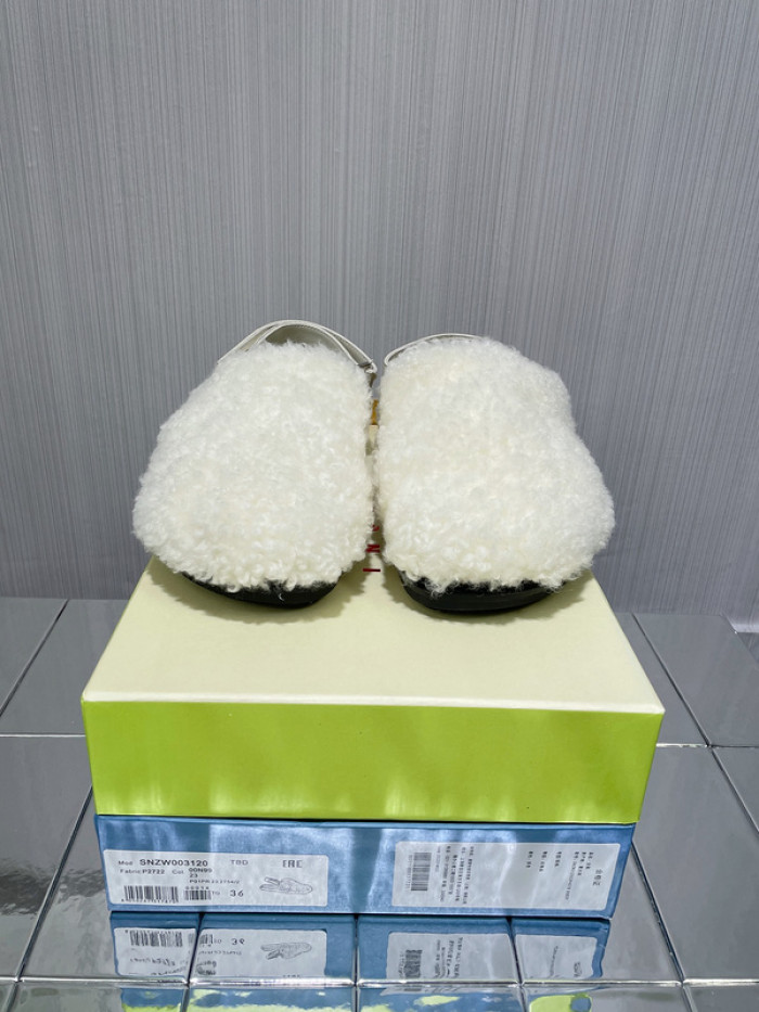 Marni Fur slides
