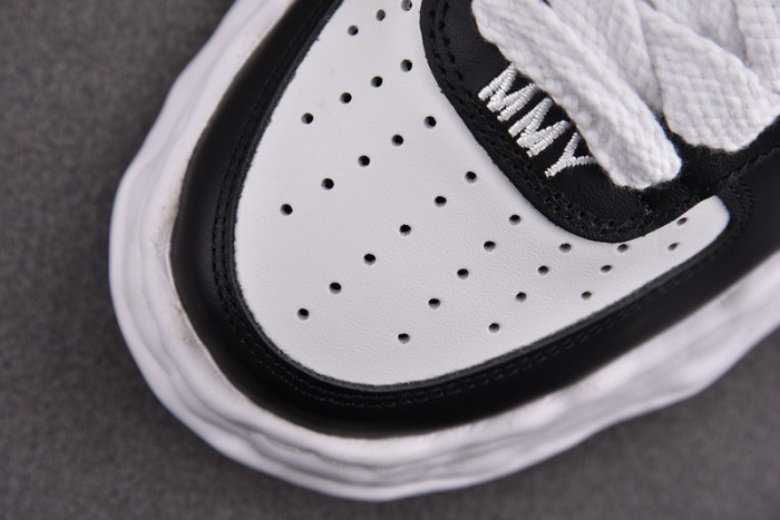 MAISON MIHARA YASUHIRO SNEAKER