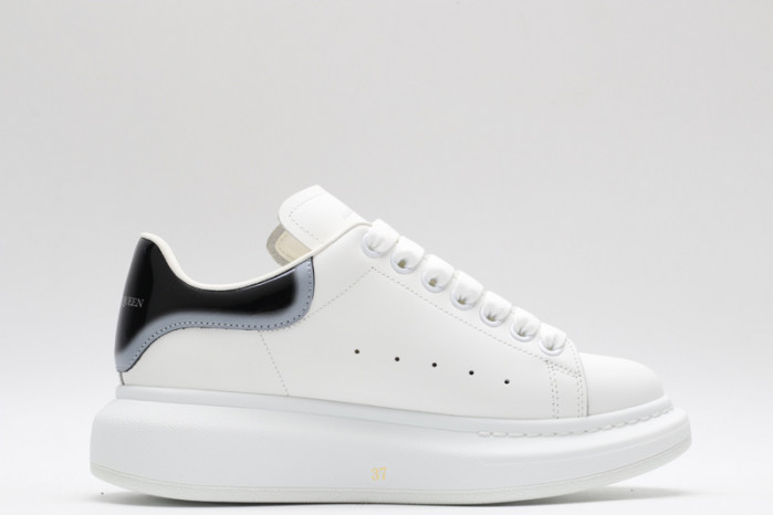 MQ Sneakers