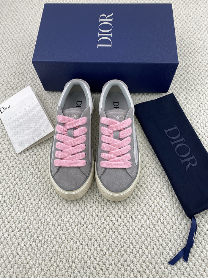 D10R B33 Sneaker