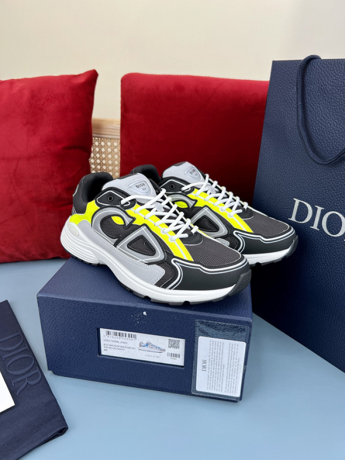 D10R B30 SNEAKER