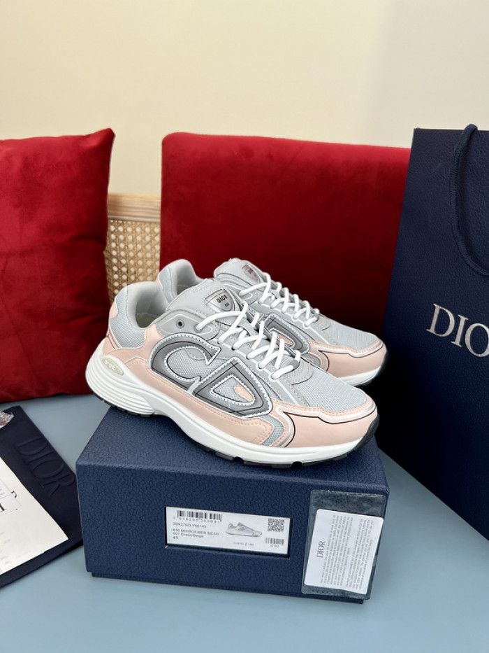 D10R B30 SNEAKER