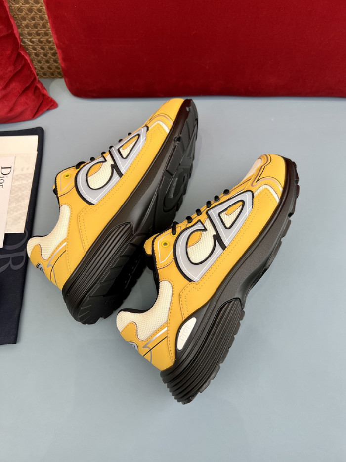 D10R B30 SNEAKER