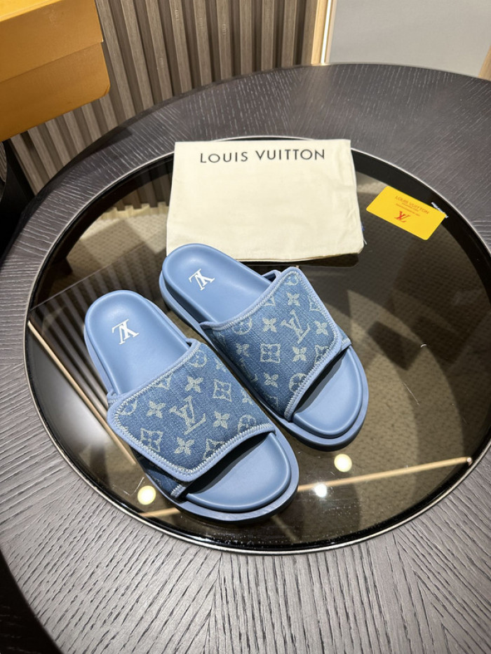 Lou1su1tt slides