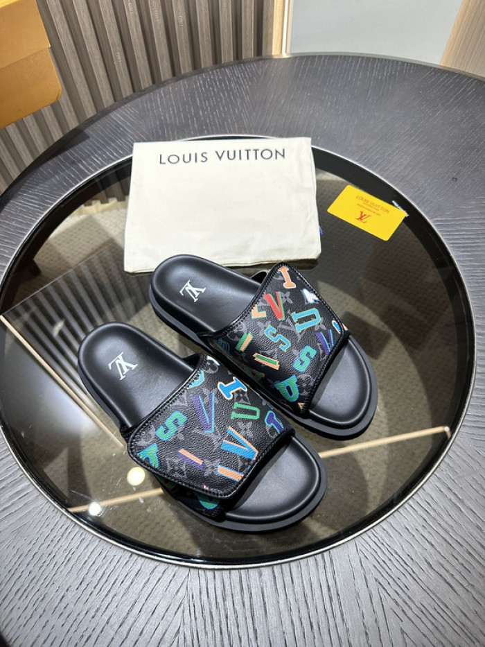 Lou1su1tt slides