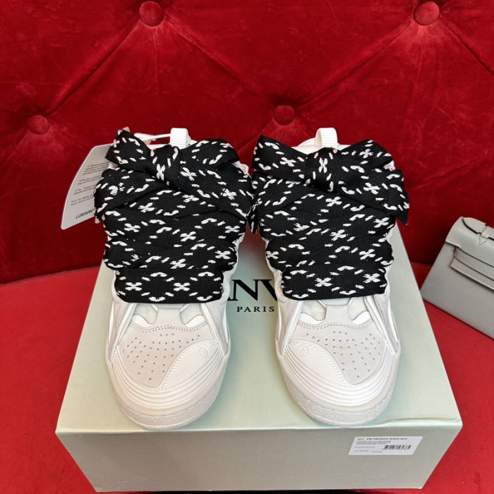 LANEVN Sneakers