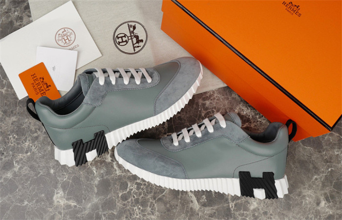 H**me5 Sneaker