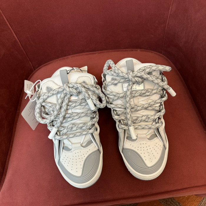 LANEVN Sneakers