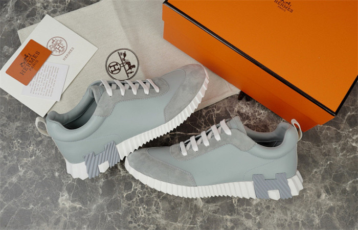 H**me5 Sneaker
