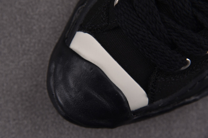 Ma1s0n MIHARA YASUHIRO SNEAKER