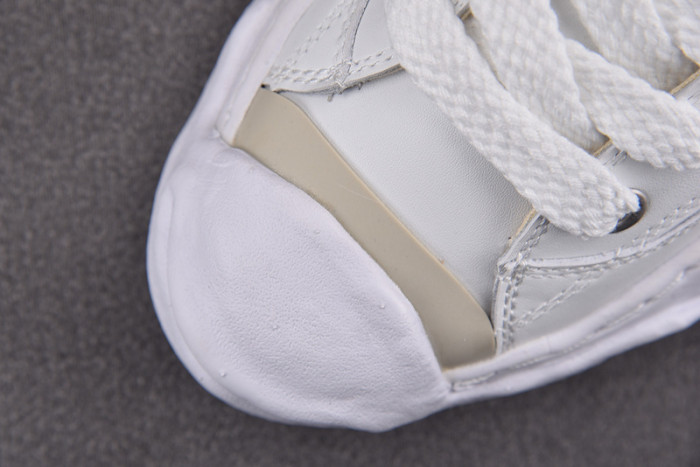 Ma1s0n MIHARA YASUHIRO SNEAKER