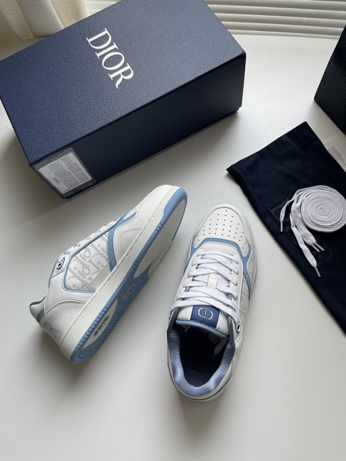 D10R B27 Sneaker