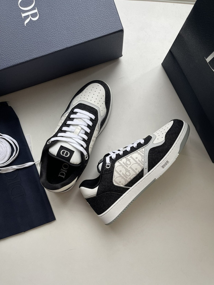 D10R B27 Sneaker