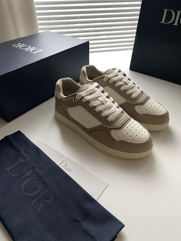 D10R B27 Sneaker