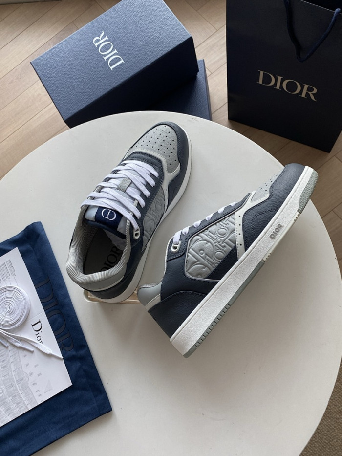 D10R B27 Sneaker
