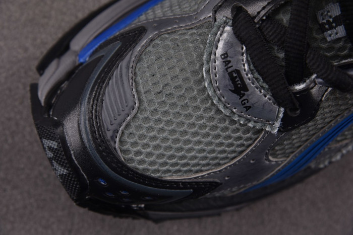 BLCG Runner Sneaker 772774 WRNMT 3105