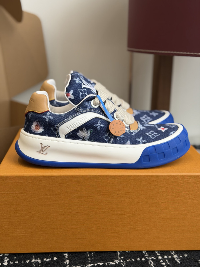 Lou1su1tt Tilted Sneaker