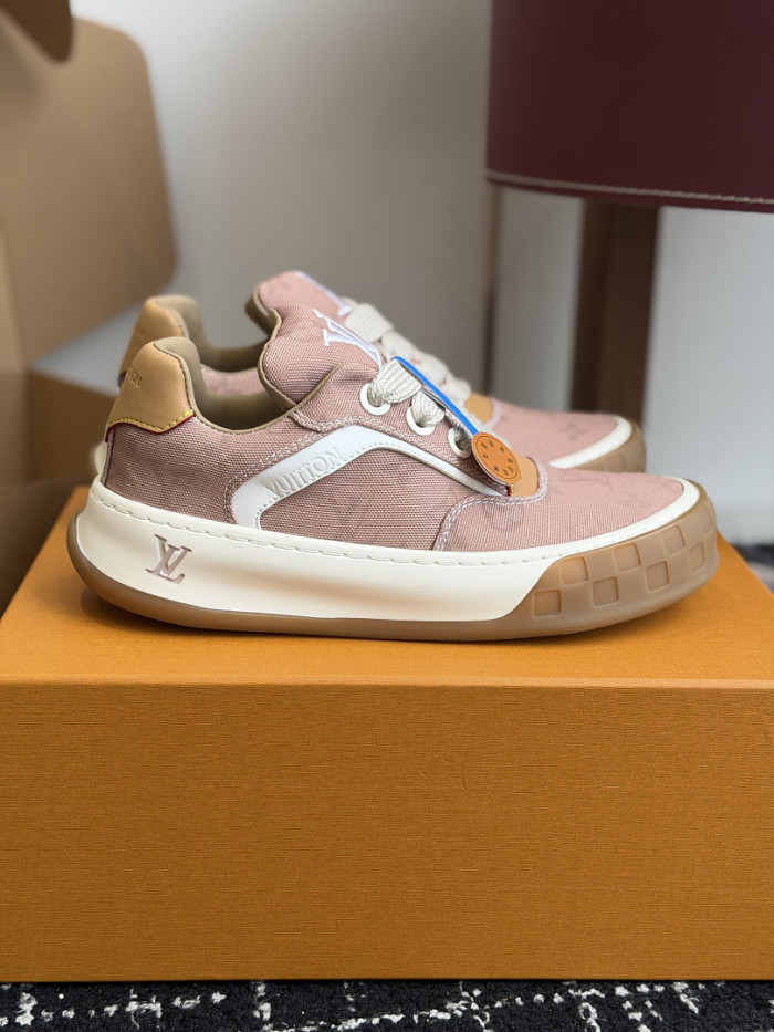 Lou1su1tt Tilted Sneaker