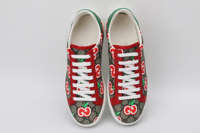Gu66 Ace Embroidered Low-Top Sneaker