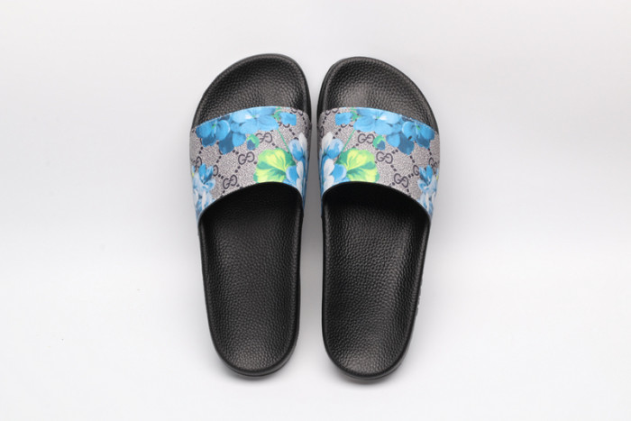 Gu66 SLIPPERS